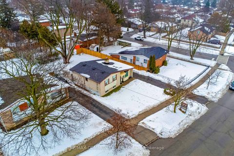 Photo 31 at 15 Ben Stanton Boulevard, Woburn, Toronto