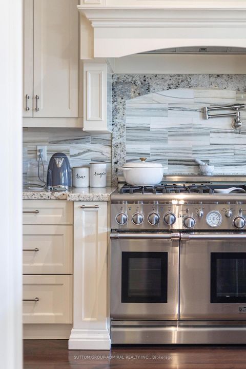 Photo 21 at 669 Bedford Park Avenue, Nortown, Toronto