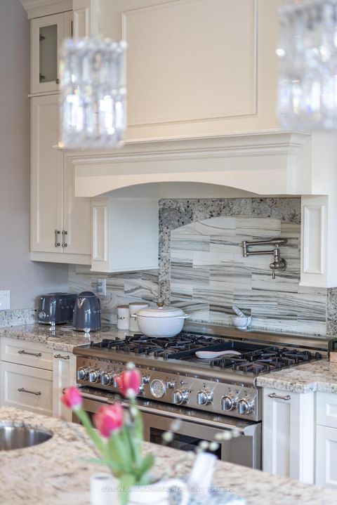 Photo 22 at 669 Bedford Park Avenue, Nortown, Toronto