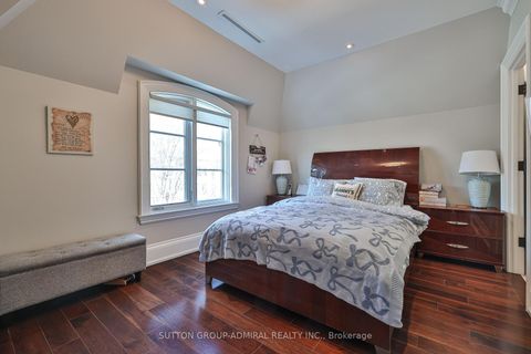 Photo 35 at 669 Bedford Park Avenue, Nortown, Toronto