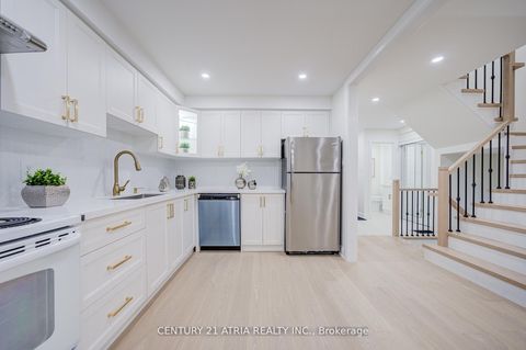 Photo 11 at 10 - 590 Sandhurst Circle, Agincourt North, Toronto