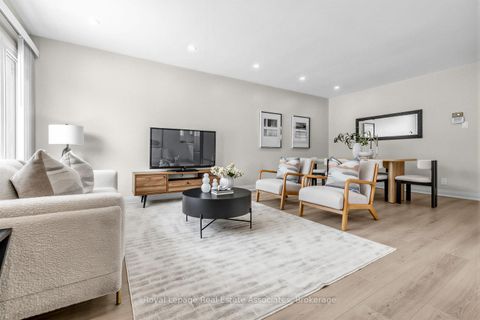 Photo 1 at 273 Bluegrass Boulevard, Crosby, Richmond Hill