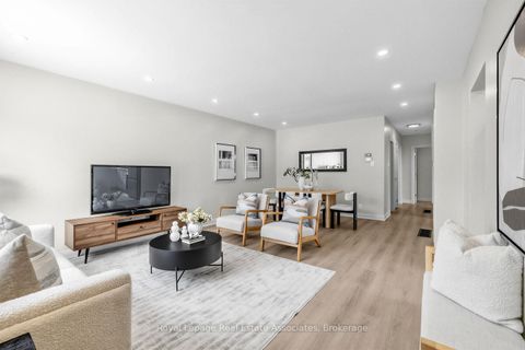 Photo 6 at 273 Bluegrass Boulevard, Crosby, Richmond Hill