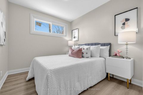 Photo 19 at 273 Bluegrass Boulevard, Crosby, Richmond Hill