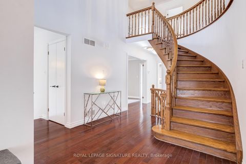 Photo 3 at 81 Garden Avenue, South Richvale, Richmond Hill