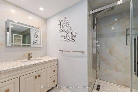 Photo 15 at 21 King High Avenue, Clanton Park, Toronto