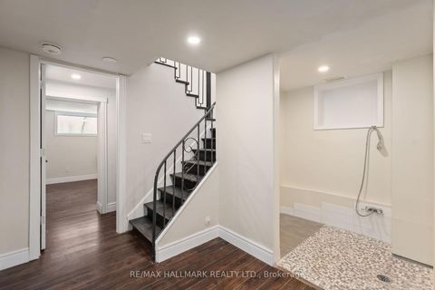 Photo 25 at 21 King High Avenue, Clanton Park, Toronto