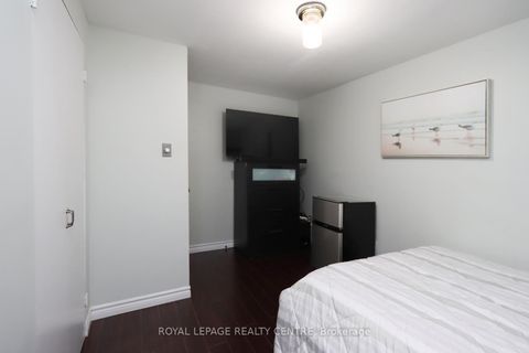 Photo 17 at 11 - 444 Silverstone Drive, Clairville, Toronto