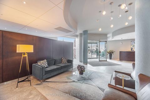 Photo 4 at 318 - 550 Queens Quay, Waterfront Communities C1, Toronto