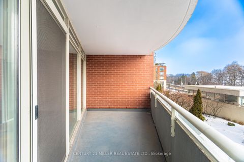 Photo 23 at 318 - 550 Queens Quay, Waterfront Communities C1, Toronto