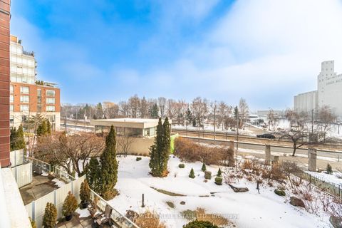 Photo 26 at 318 - 550 Queens Quay, Waterfront Communities C1, Toronto