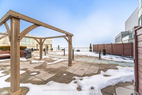 Photo 30 at 318 - 550 Queens Quay, Waterfront Communities C1, Toronto