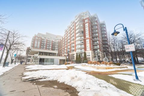 Photo 37 at 318 - 550 Queens Quay, Waterfront Communities C1, Toronto