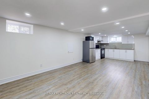 Photo 29 at 59 Machell Avenue, Aurora Village, Aurora