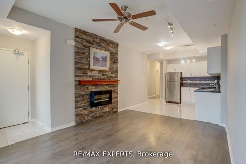 Photo 11 at D07 - 26 Bruce Street, East Woodbridge, Vaughan