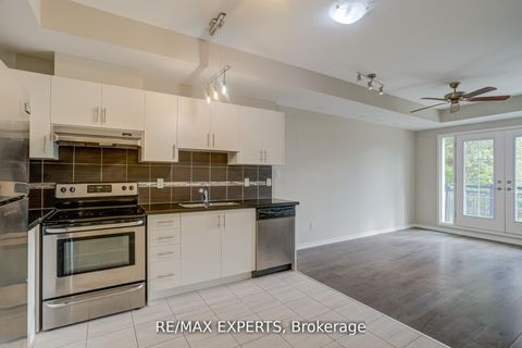 Photo 19 at D07 - 26 Bruce Street, East Woodbridge, Vaughan