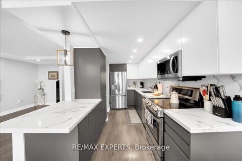 Photo 10 at 2115 - 11 Wincott Drive, The Westway, Toronto