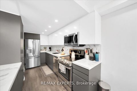 Photo 11 at 2115 - 11 Wincott Drive, The Westway, Toronto