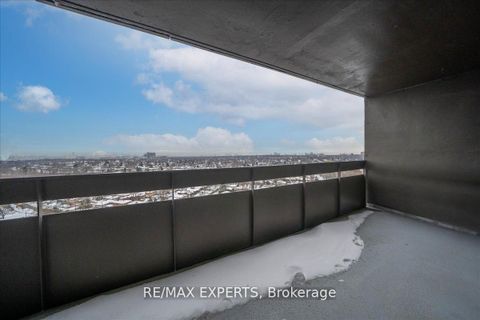 Photo 13 at 2115 - 11 Wincott Drive, The Westway, Toronto