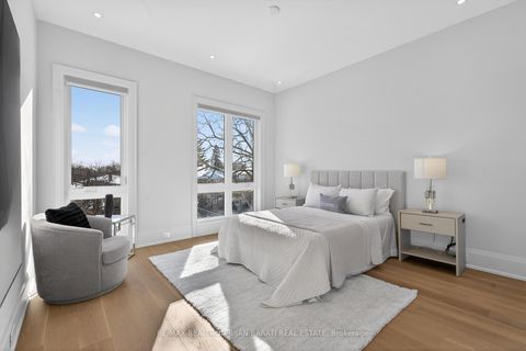 Photo 37 at 70 Abitibi Avenue, Newtonbrook East, Toronto