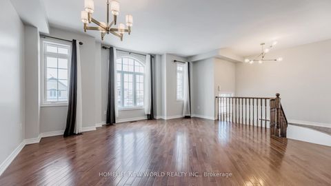 Photo 1 at 208 Hunting Ridges Drive, Jefferson, Richmond Hill