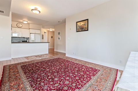 Photo 11 at 903 - 20 Collier Street, Moore Park, Toronto