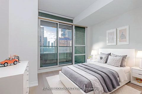 Photo 12 at 1507 - 208 Enfield Place, City Centre, Mississauga