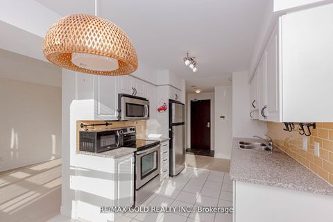 Photo 18 at 1507 - 208 Enfield Place, City Centre, Mississauga