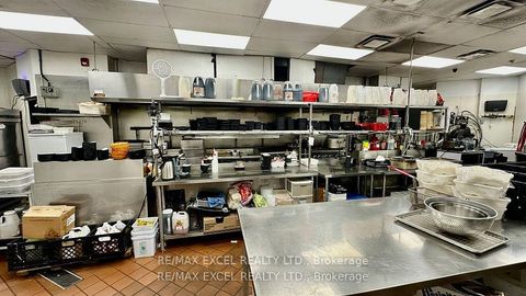 Photo 11 at 9 - 747 Don Mills Road, Flemingdon Park, Toronto