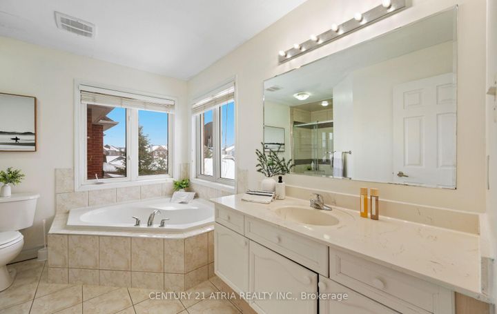 Photo 22 at 16 Peony Street, Cornell, Markham