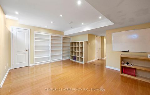 Photo 35 at 16 Peony Street, Cornell, Markham