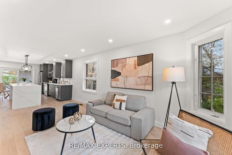 Photo 8 at 353 Walter Drive, Keswick South, Georgina