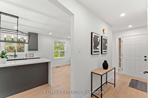 Photo 9 at 353 Walter Drive, Keswick South, Georgina