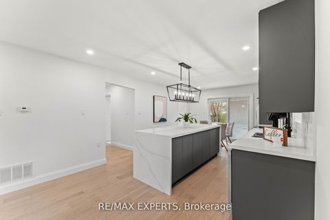 Photo 12 at 353 Walter Drive, Keswick South, Georgina