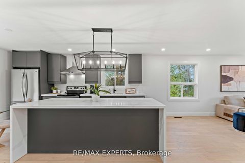 Photo 13 at 353 Walter Drive, Keswick South, Georgina