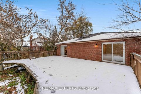 Photo 36 at 353 Walter Drive, Keswick South, Georgina