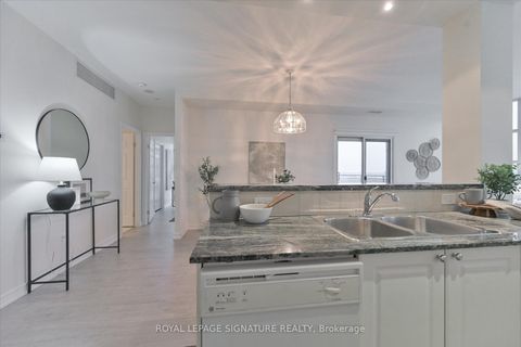 Photo 14 at 709 - 1 Leaside Park Drive, Thorncliffe Park, Toronto