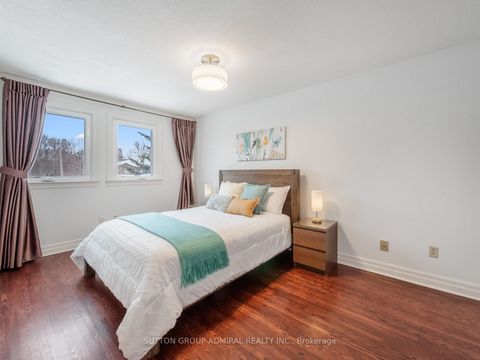 Photo 28 at 3 Larksong Court, Victoria Village, Toronto