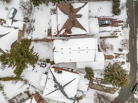 Photo 48 at 3 Larksong Court, Victoria Village, Toronto