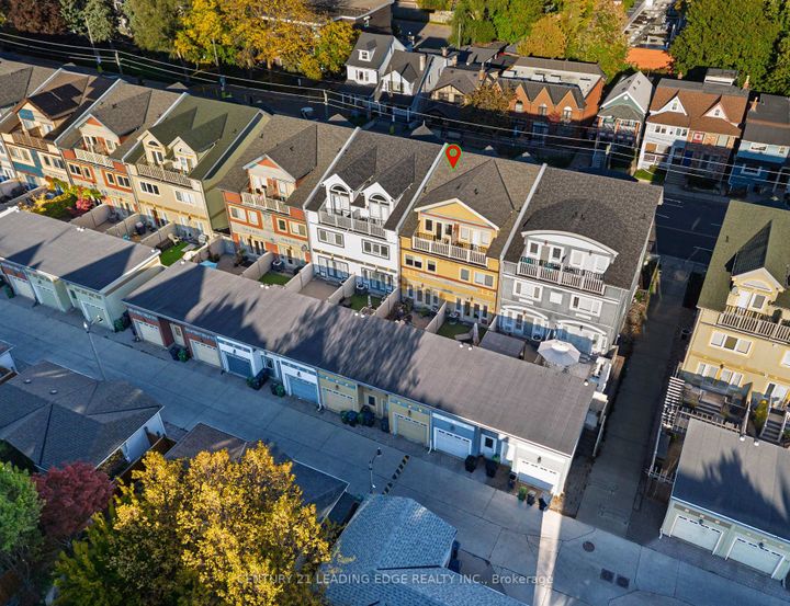 Photo 33 at 82 WOODBINE Avenue, The Beaches, Toronto