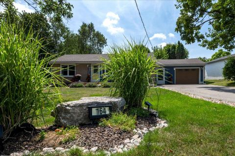 Photo 0 at 164 Avenue Road, Central Newmarket, Newmarket