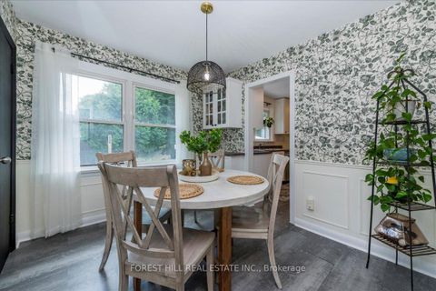 Photo 10 at 164 Avenue Road, Central Newmarket, Newmarket