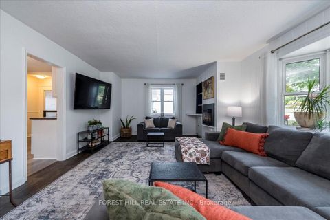 Photo 12 at 164 Avenue Road, Central Newmarket, Newmarket