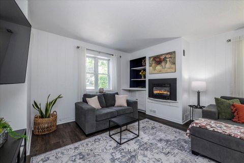 Photo 13 at 164 Avenue Road, Central Newmarket, Newmarket