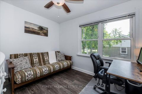 Photo 20 at 164 Avenue Road, Central Newmarket, Newmarket