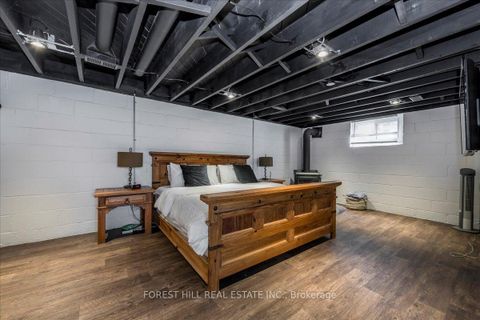 Photo 22 at 164 Avenue Road, Central Newmarket, Newmarket