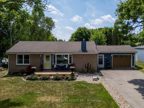 Photo 34 at 164 Avenue Road, Central Newmarket, Newmarket