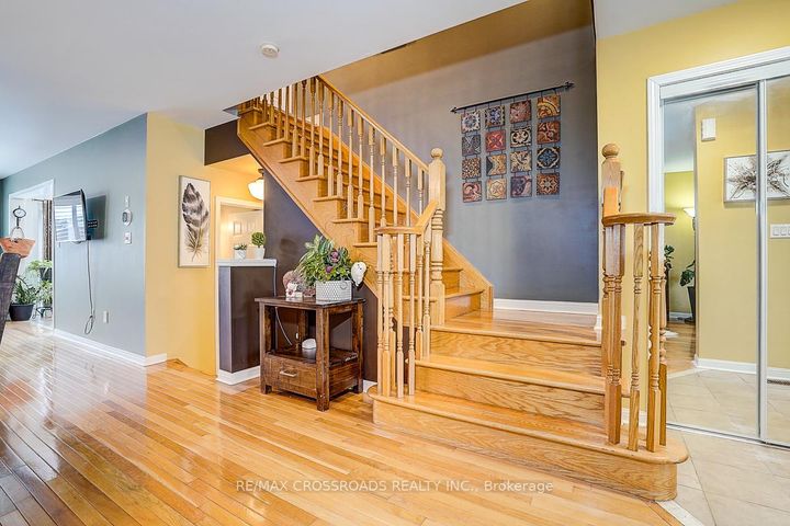 Photo 4 at 597 Caverhill Crescent, CL Clarke, Milton