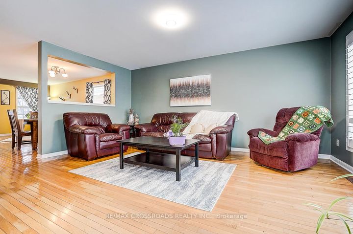 Photo 16 at 597 Caverhill Crescent, CL Clarke, Milton