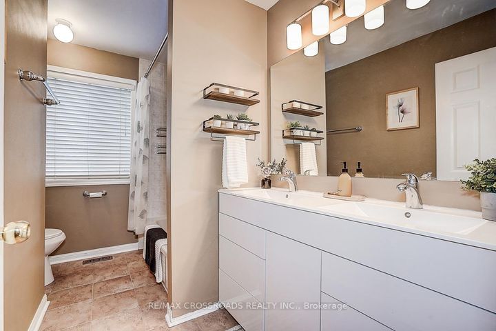 Photo 39 at 597 Caverhill Crescent, CL Clarke, Milton